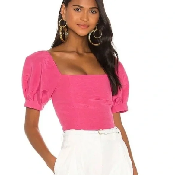 Alice + Olivia Joslyn Puff Sleeve Cropped Top in Wild Pink Size 2 - Picture 2 of 14